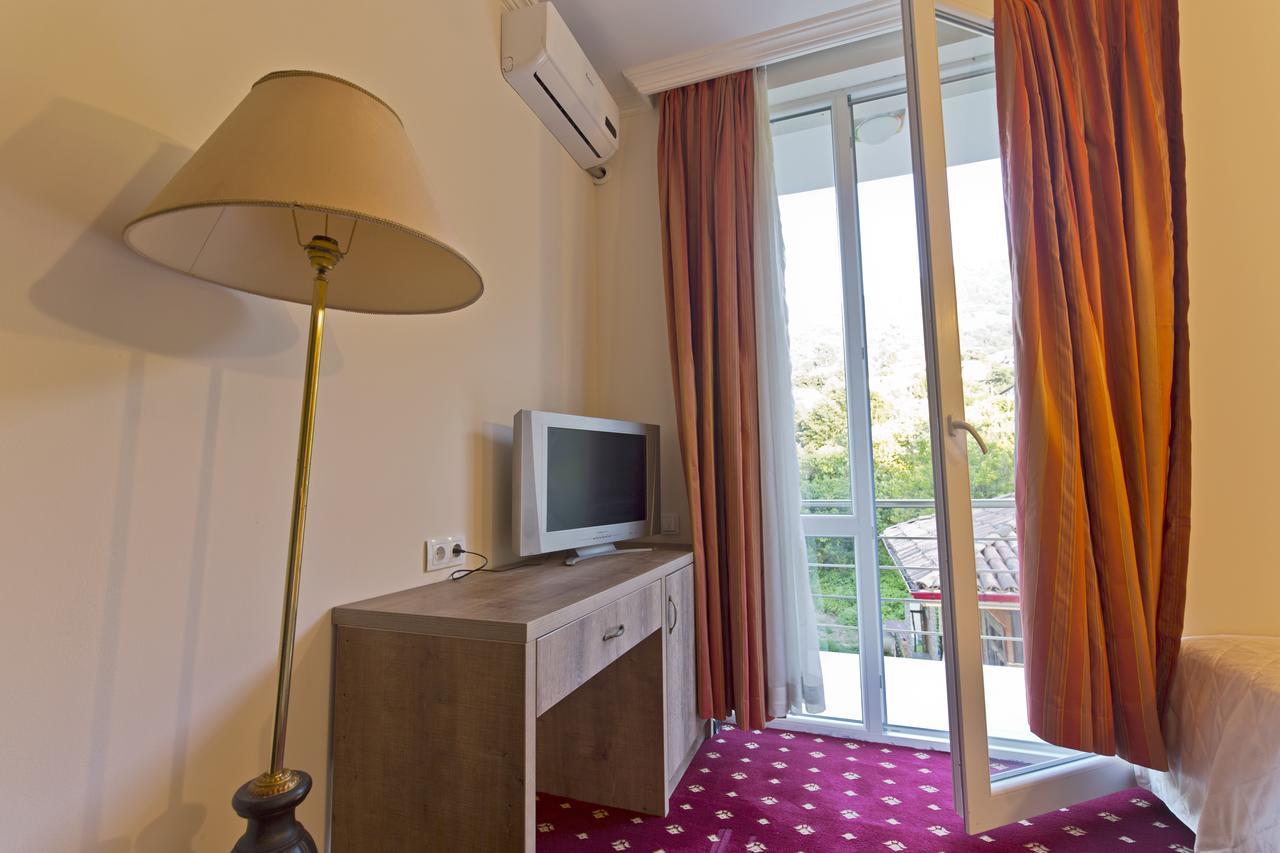 Orange Hotel Gonio Zewnętrze zdjęcie
