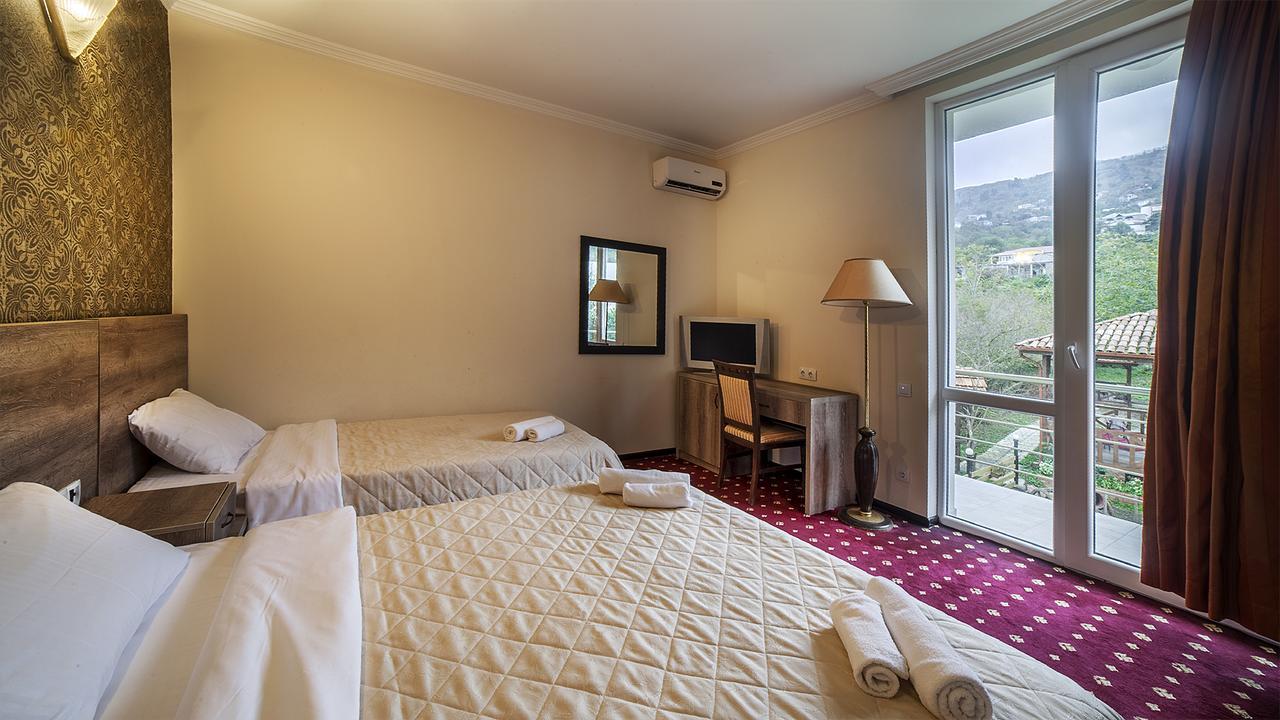 Orange Hotel Gonio Zewnętrze zdjęcie